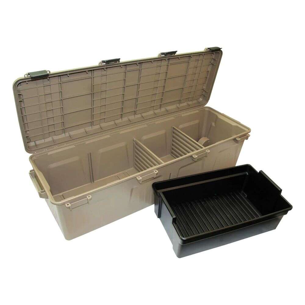 Soft Gun Cases MTM Case Gard 4.50" WHEELED MOBILE GEAR CRATE W/TRAY/DIVIDER